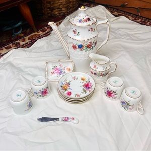 vintage 1950s/1960s Royal Crown Derby "Chatsworth" floral fine china set